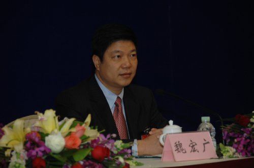 魏宏广l.jpg